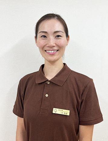 歯科医師 三宅友紀